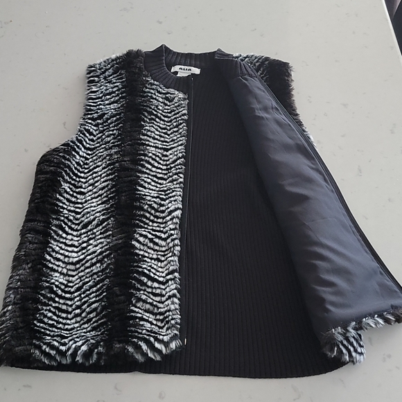 Vintage zipper vest - Picture 4 of 5